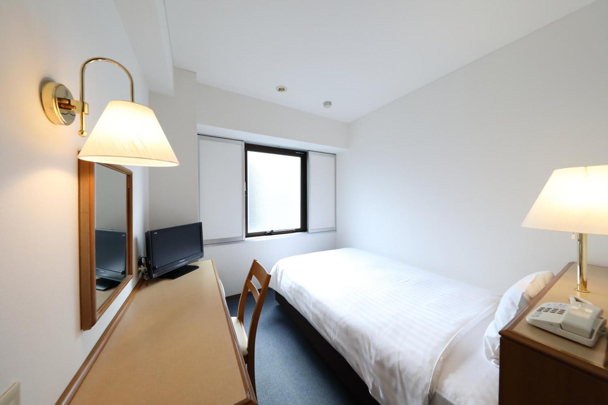 Smile Hotel Nihombashi Mitsukoshimae Tokyo Exterior photo